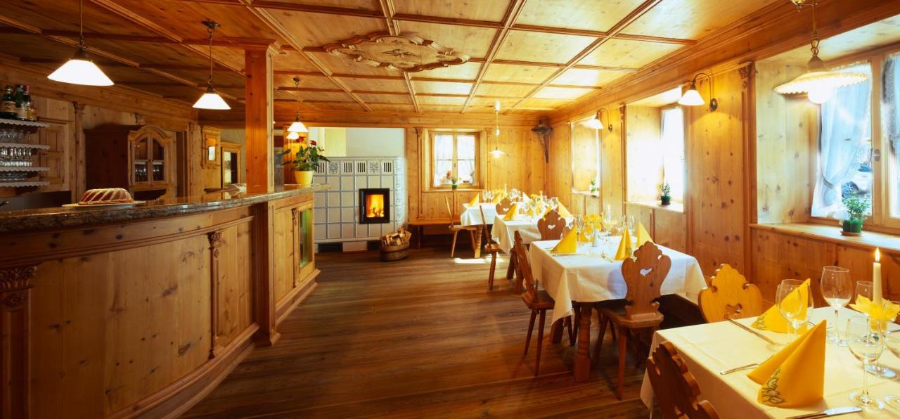 Hotel Weisses Kreuz 3*