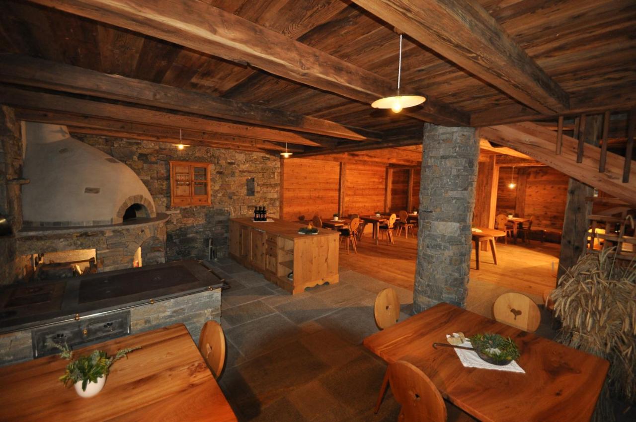 Weisses Kreuz Hotel Naturns
